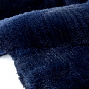 http://aliceboulay.com/12850-34208-thickbox/tissu-fausse-fourrure-haute-couture-extra-dense-lourd-bleu-194x105cm-.jpg