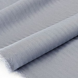 Destock 1.6m tissu coton satiné rayure tissé largeur 146cm 