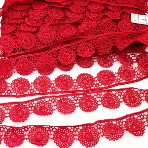 Destock 13m dentelle guipure polyester rouge largeur 2.7cm