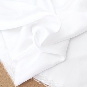 http://aliceboulay.com/15831-40651-thickbox/destock-21m-tissu-satin-tencel-soyeux-haute-couture-blanc-largeur-155cm.jpg