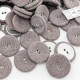 Déstock 50 boutons recouverts tissu maille 2 trous beige taille 2.7cm