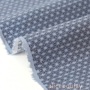 http://aliceboulay.com/1780-5841-thickbox/tissu-japonais-popeline-coton-etoiles-asanoha-bleu-fume-x50cm.jpg