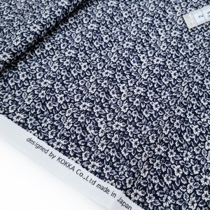 http://aliceboulay.com/18658-46623-thickbox/destock-05m-tissu-japonais-kokka-coton-doux-fleuri-marine-largeur-114cm-.jpg