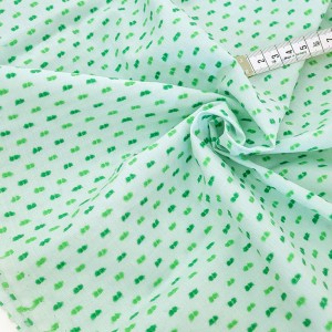 Destock 0.48m tissu plumetis coton vert menthe largeur 147cm 