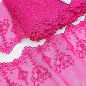 http://aliceboulay.com/18944-47218-thickbox/destock-62m-dentelle-broderie-tulle-brode-fine-haute-couture-rose-largeur-108cm.jpg