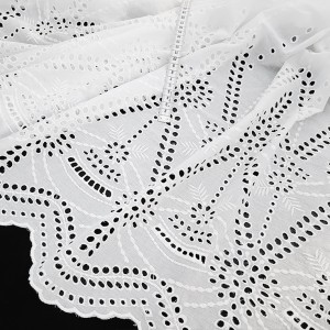 Destock 2.1 tissu broderie anglaise coton blanc largeur 140cm 