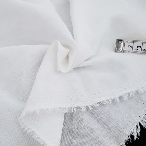 Destock 2m tissu coton double gaze extra doux blanc écru largeur 152cm bord légèrement taché 