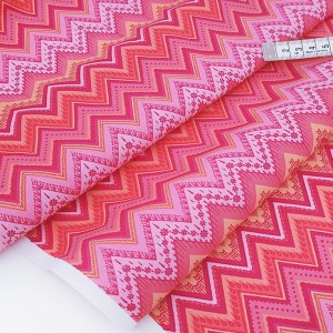 Destock 1m tissu américain coton patchwork chevron rose largeur 115cm