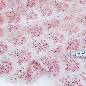 Destock 0.66m tissu mousseline polyester soyeux fluide imprimé fleuri largeur 150cm