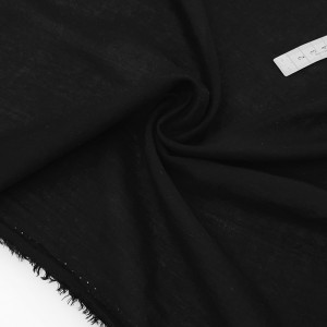 Déstock 1.6m tissu batiste polyester léger doux noir largeur 15 cm 