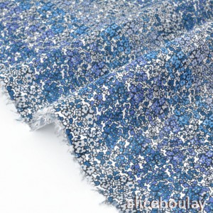 http://aliceboulay.com/21270-52132-thickbox/tissu-liberty-tana-lawn-douglas-stripe-bleu-073-m.jpg