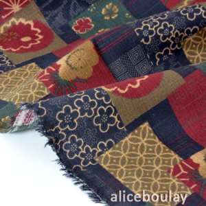 http://aliceboulay.com/2132-6997-thickbox/tissu-japonais-coton-dobby-traditionnel-geometrique-fleuri-fond-marine-x50cm-.jpg