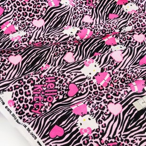 Destock 1.58m tissu américain flanelle coton doux motif hellokitty largeur 108cm 