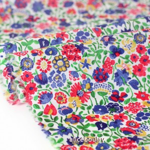 http://aliceboulay.com/23554-57047-thickbox/destock-tissu-liberty-tana-lawn-kaylie-s-sunshine-multicolore-088m.jpg