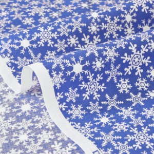Tissu américain patchwork-Thème Noël-flocon de neige fond bleu x 50cm