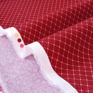 Tissu américain fine toile de coton doux souple géométrique rouge brique x 50cm