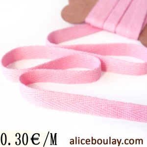 http://aliceboulay.com/484-1567-thickbox/ruban-serge-coton-rose-pale.jpg