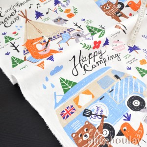 Tissu coton souple thème happy camping fond blanc x50cm 