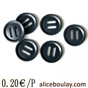 http://aliceboulay.com/564-1830-thickbox/bouton-manteau-bouton-passe-ruban-25mm-gris-marine-fonce.jpg