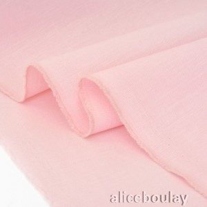 Tissu gabardine coton extensible couleur rose pale x 50cm 