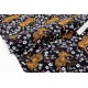 Tissu japonais traditionnel fleuri tigre léopard sur fond noir x 50cm 