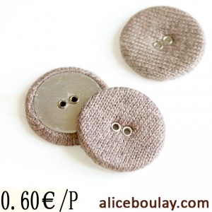 http://aliceboulay.com/719-2325-thickbox/mercerie-gros-bouton-recouvert-2-trous-gris-beige-chine-25mm-x-1.jpg