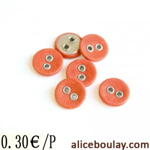 http://aliceboulay.com/724-2335-thickbox/mercerie-bouton-recouvert-2-trous-capucine-11mm-x-1.jpg