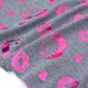 Tissu jersey coton doux motif rose brillant sur fond gris x50cm 