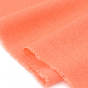 Tissu crêpe de rayonne lourd saumon x 50cm 