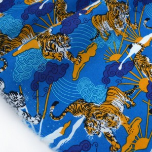 Tissu Japonais coton soyeux tigre fond bleu x 50cm 
