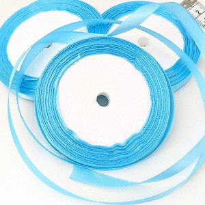 Déstock 3 bobines ruban satin bleu pour emballage cadeau largeur 0.9cm