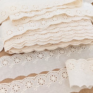 Déstock 13.8m broderie anglaise coton vanille largeur 5cm