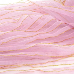 Destock 2.1m Tissu tulle à volants doux rose mauve bord doré largeur 150cm