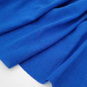 Destock 2.4m tissu crépon coton doux bleu largeur 127cm 