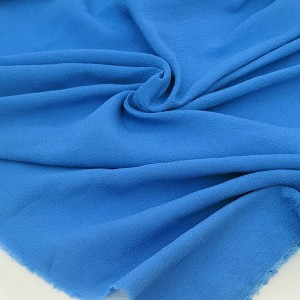 https://aliceboulay.com/19394-48157-thickbox/destock-09m-tissu-crepe-de-cupro-soyeux-extra-doux-fluide-bleu-largeur-143cm.jpg
