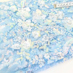 https://aliceboulay.com/19546-48471-thickbox/destock-coupon-tissu-dentelle-broderie-tulle-brode-de-sequins-haute-couture-taille-110x130x120cm.jpg