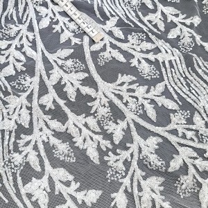 Destock 0.5m tissu haute couture broderie tulle pailletté brodé de sequin largeur 142cm