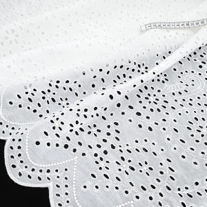 https://aliceboulay.com/19667-48727-thickbox/destock-128m-tissu-broderie-anglaise-polyester-festonne-blanc-largeur-140cm-.jpg