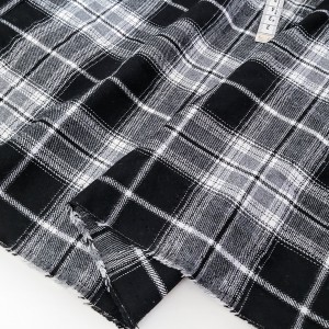 Destock 2.1m tissu tartan écossais peau de pêche polyester carreaux tissé largeur 148cm 