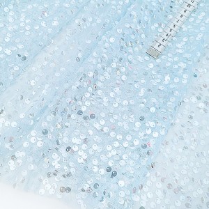 Destock 1.2m tissu sequins brodés sur tulle fluide bleu clair largeur 150cm