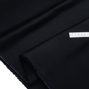 Déstock 1.56m tissu satin de coton lourd soyeux extensible noir largeur 113cm 