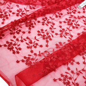 Destock 1.18m tissu dentelle broderie tulle brodé en polyester rouge largeur 140cm 