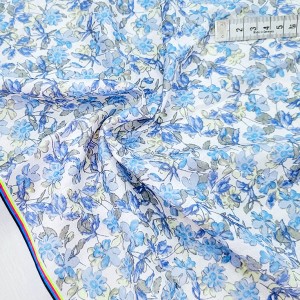 Destock 2m tissu satin polyester soyeux doux imprimé fleuri bleu largeur 150cm
