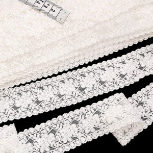 Destock lot 12.2m dentelle broderie tulle brodé satinée douce fluide écrue largeur 3.7cm