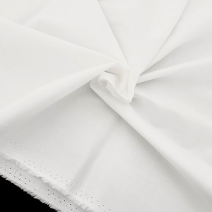 Destock 2.75m tissu batiste de coton soyeux blanc écru  largeur 138cm 