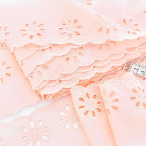 Destock 12.7m dentelle broderie anglaise coton rose pâle largeur 8cm