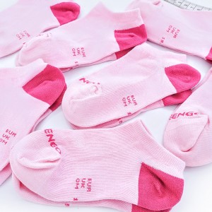 Destock lot 7 paires de chaussettes rose taille 31/34