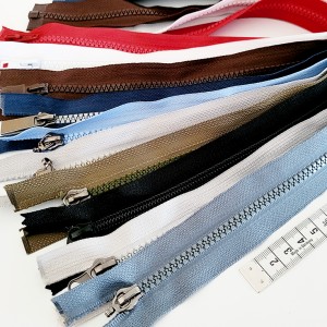 Destock 10 fermetures glissière zip séparable multicolore longueur 50-52cm