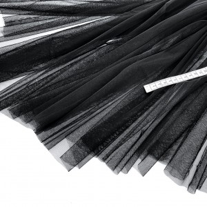 Déstock 4m tissu tulle fin souple fluide beau tombé noir largeur 160cm